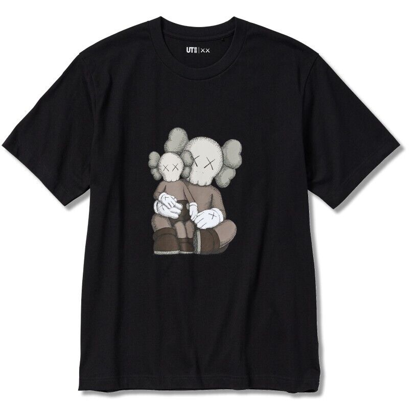 CAMISETA NEGRA KAWS UNIQLO BBF